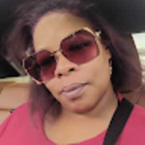 Meet your Posher, Lateasha